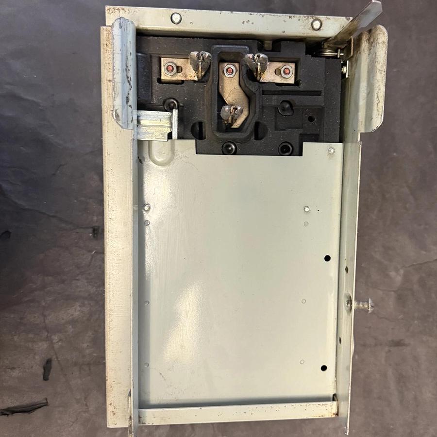Used ITE XLBV321 BUSWAY PLUG FUSIBLE SWITCH ($200 OBO)