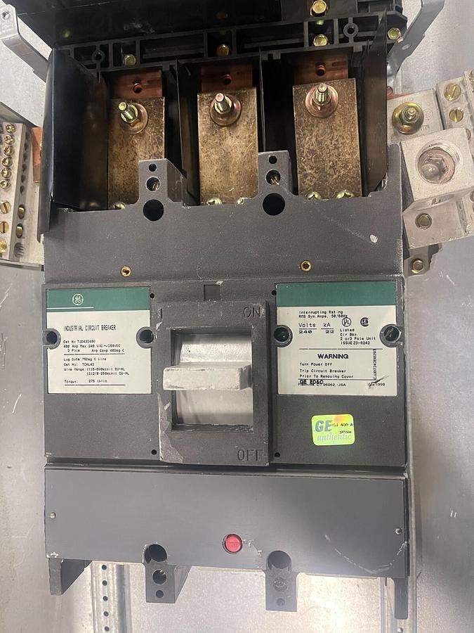 Used GE A Series II Panelboard Cat AQF3424CBX 400A 208Y/120V ($1,399.99 OBO!!!)