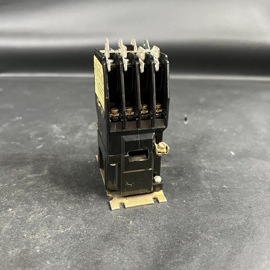 Used WESTINGHOUSE BFB44F CONTROL RELAY ($40 OBO)
