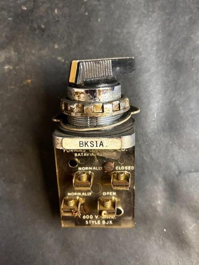 Used FURNAS ELECTRIC BKS1A SELECTOR SWITCH ($14 OBO)