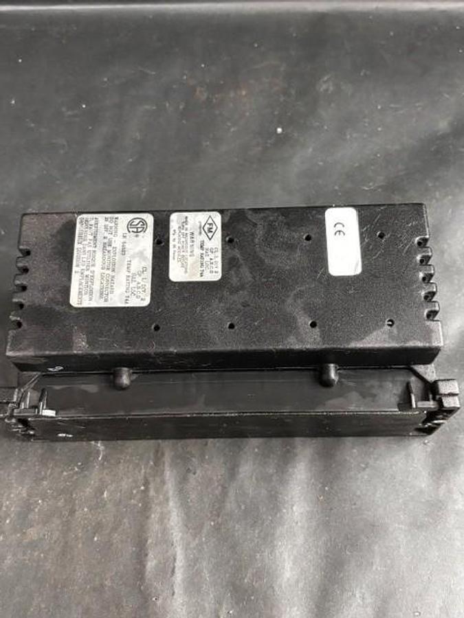 Used GE FANUC IC660BBD025 I/O BLOCK