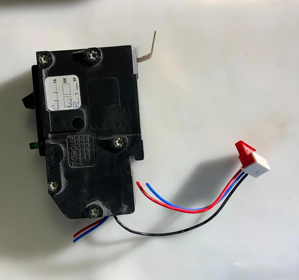 CUTLER HAMMER BABRP1020 ($19.99/EACH OBO)