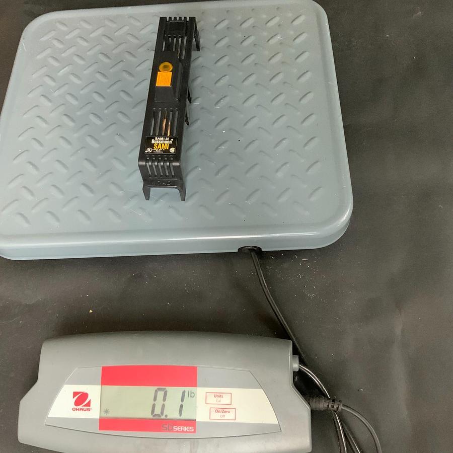Used EATON BUSSMANN SAMI-3I 65-100AMP FUSE BLOCK ($15 OBO)