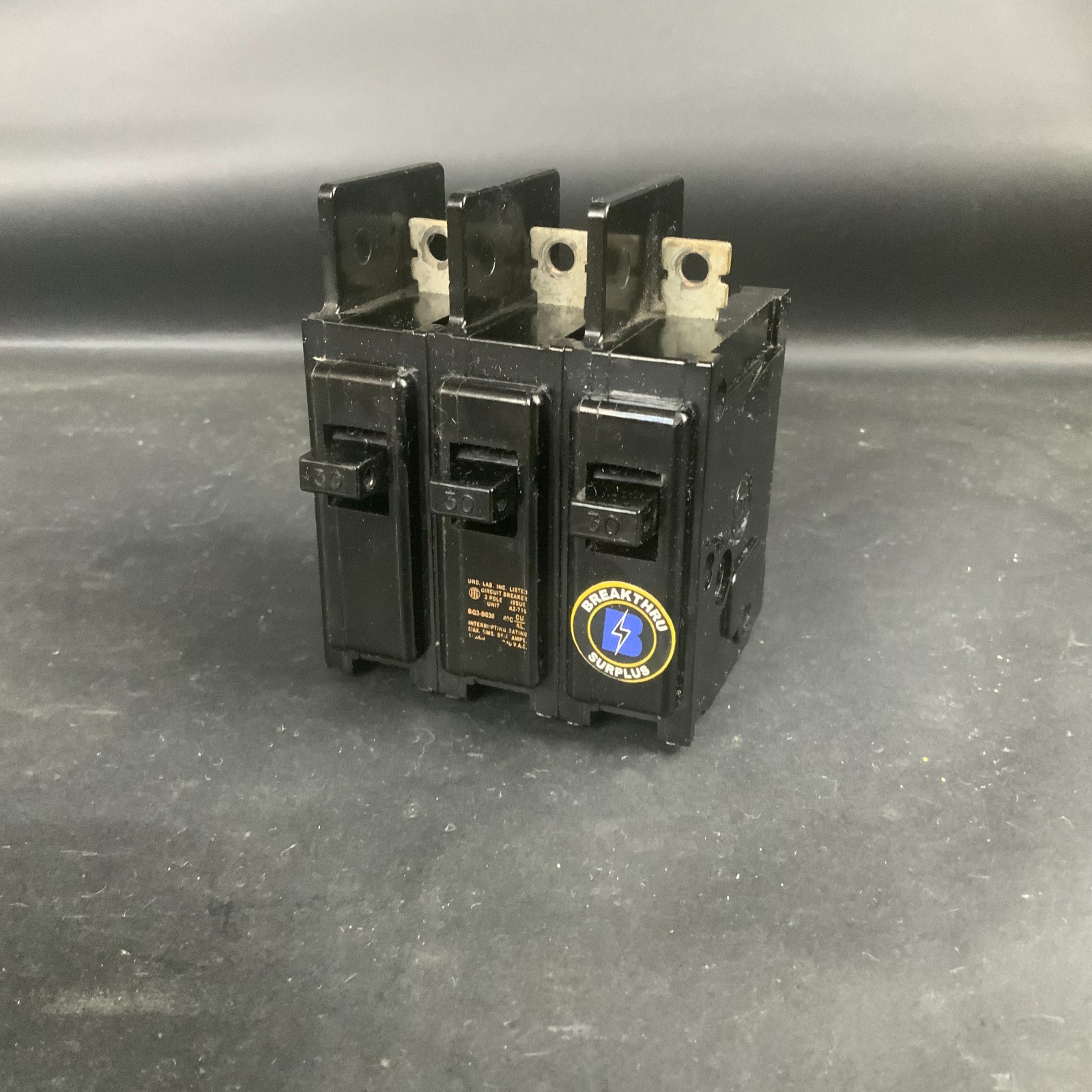 Used ITE BQ3-B030 CIRCUIT BREAKER ($12 OBO)