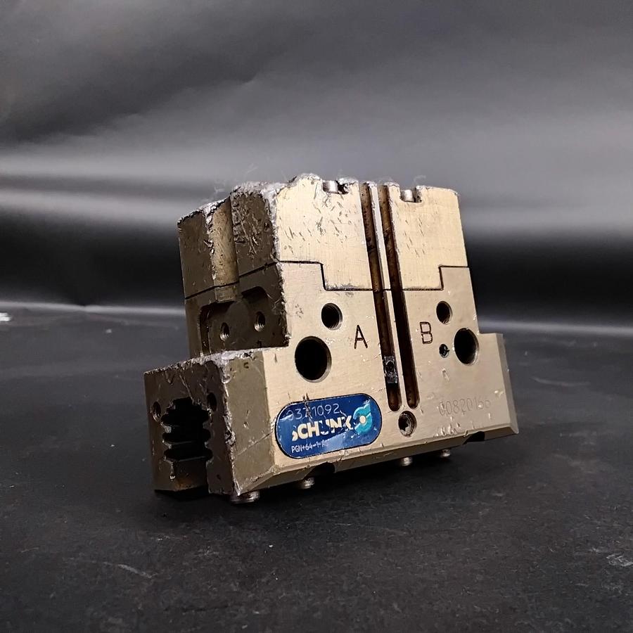 Used SCHUNKO PGN+64-1-AS PNEUMATIC GRIPPER ($325 OBO)