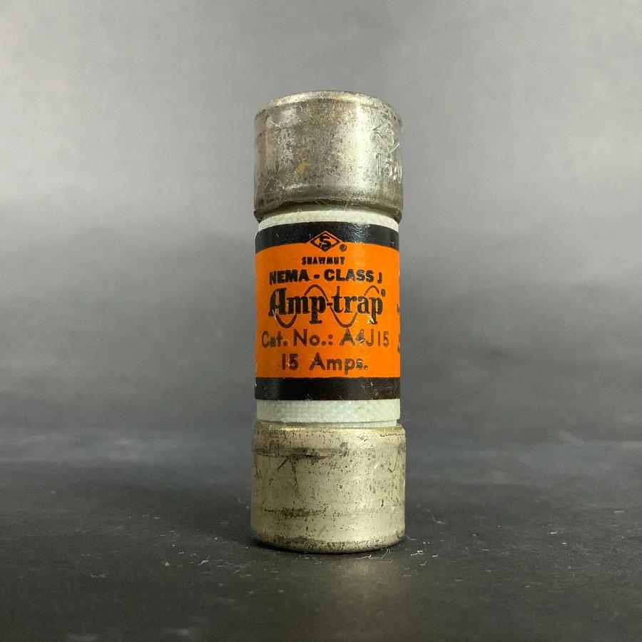 Used FERRAZ SHAWMUT AMPTRAP A4J15 FUSE - SET OF 2 ($10 OBO)