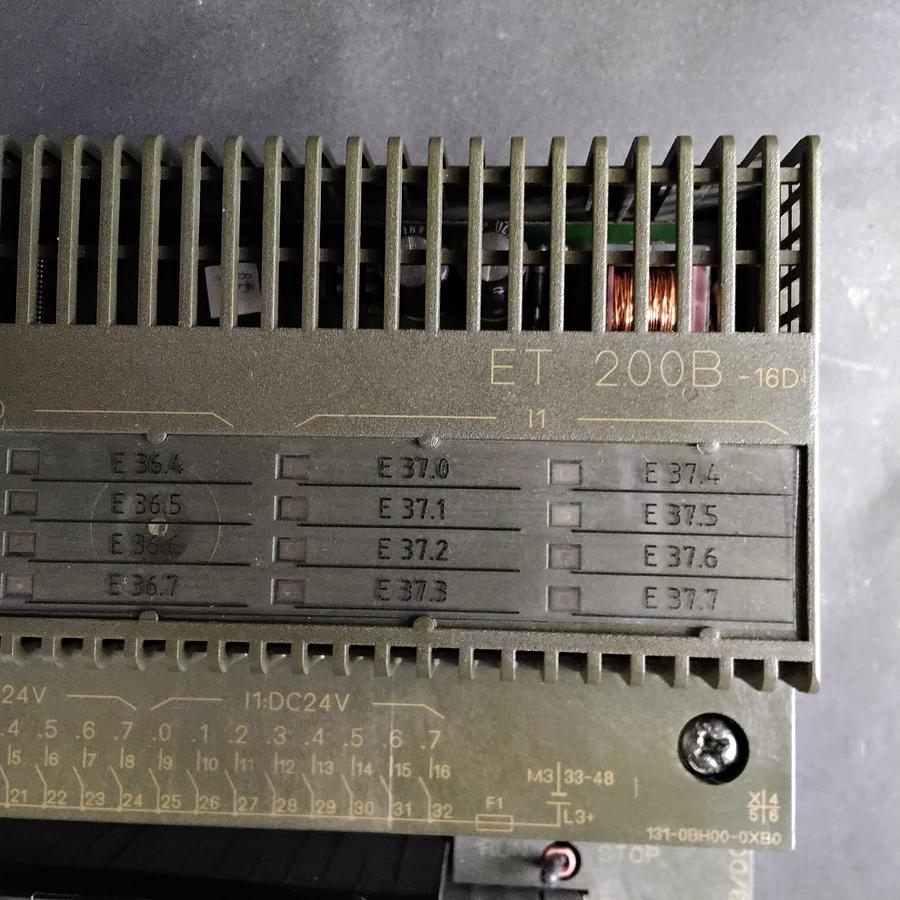 Used SIEMENS ET200B-16DI TERMINAL MODULE ($70 OBO)