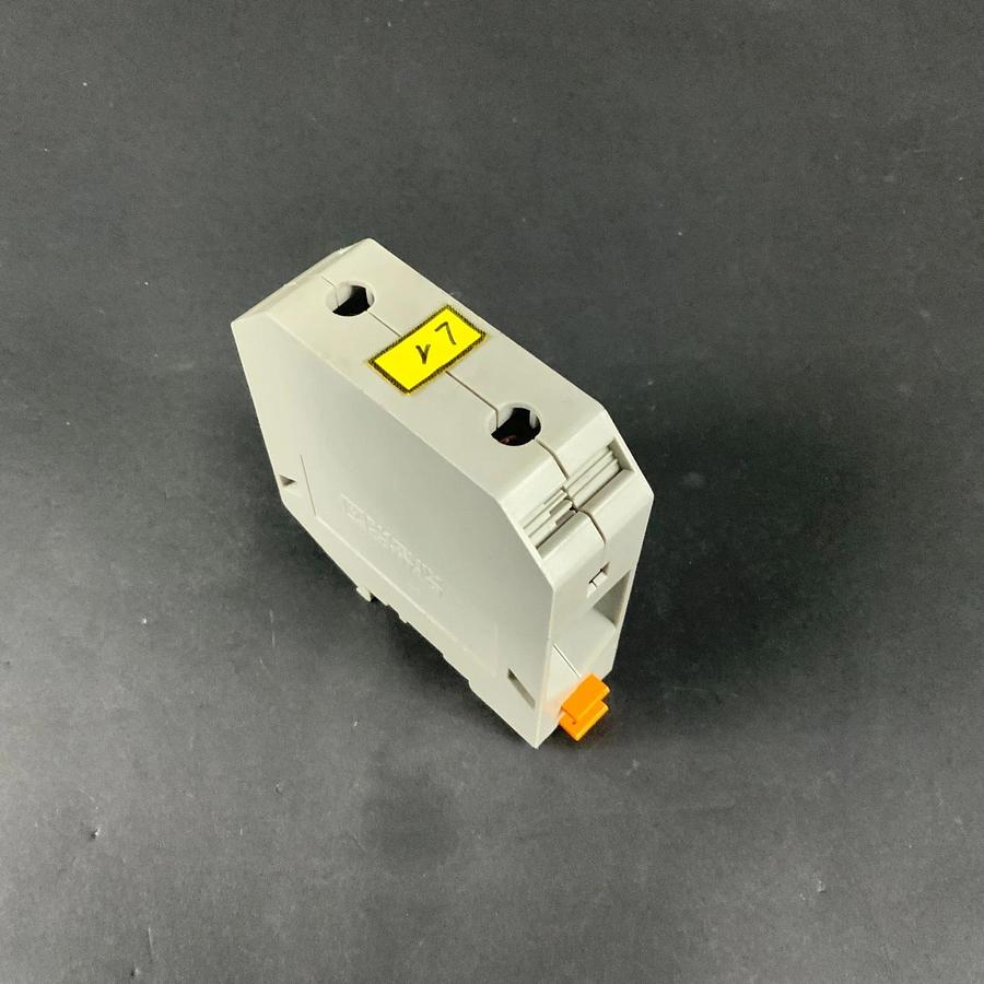 Used PHOENIX CONTACT UKH95 TERMINAL BLOCK ($10 OBO)