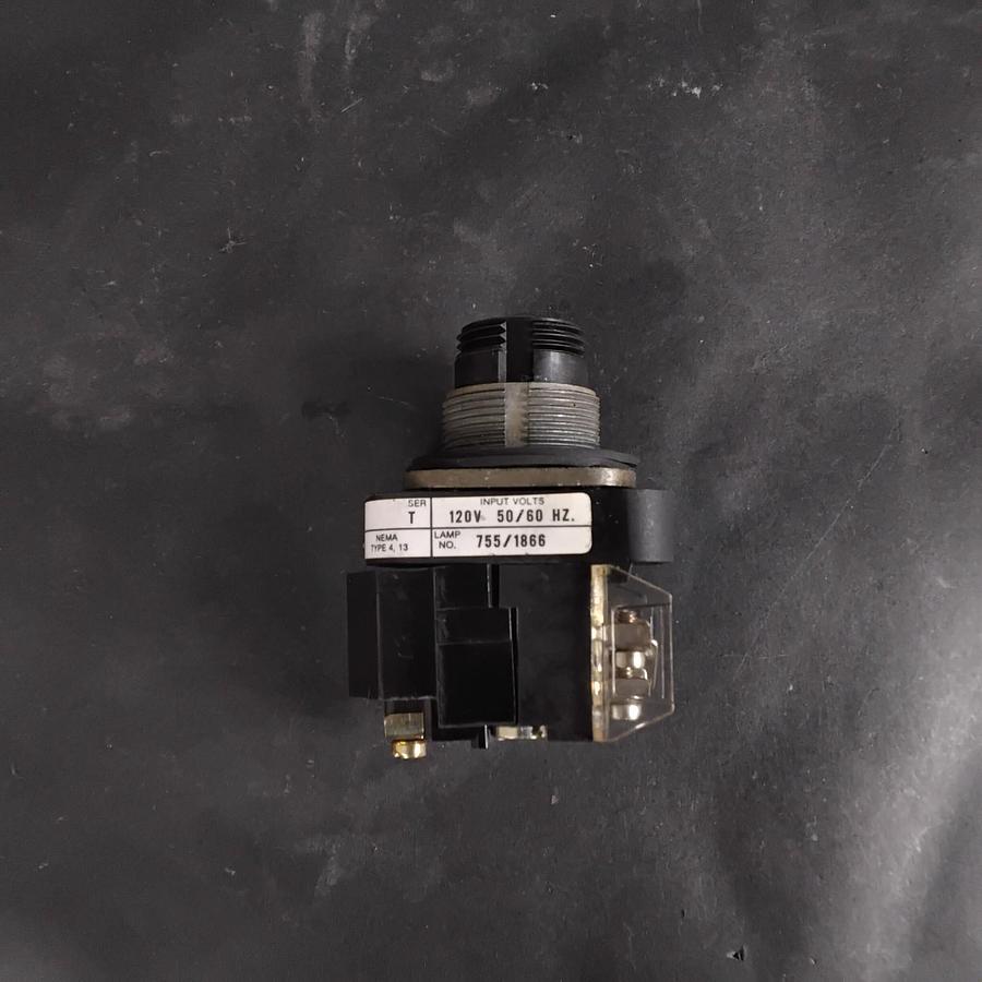 Used ALLEN BRADLEY 800T-P16 INDICATOR LIGHT- NO LENSE ($15 OBO)