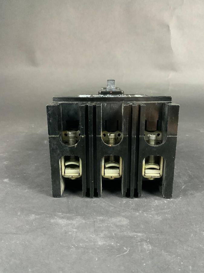 Used WESTINGHOUSE FB3050L CIRCUIT BREAKER ($22.99 OBO)