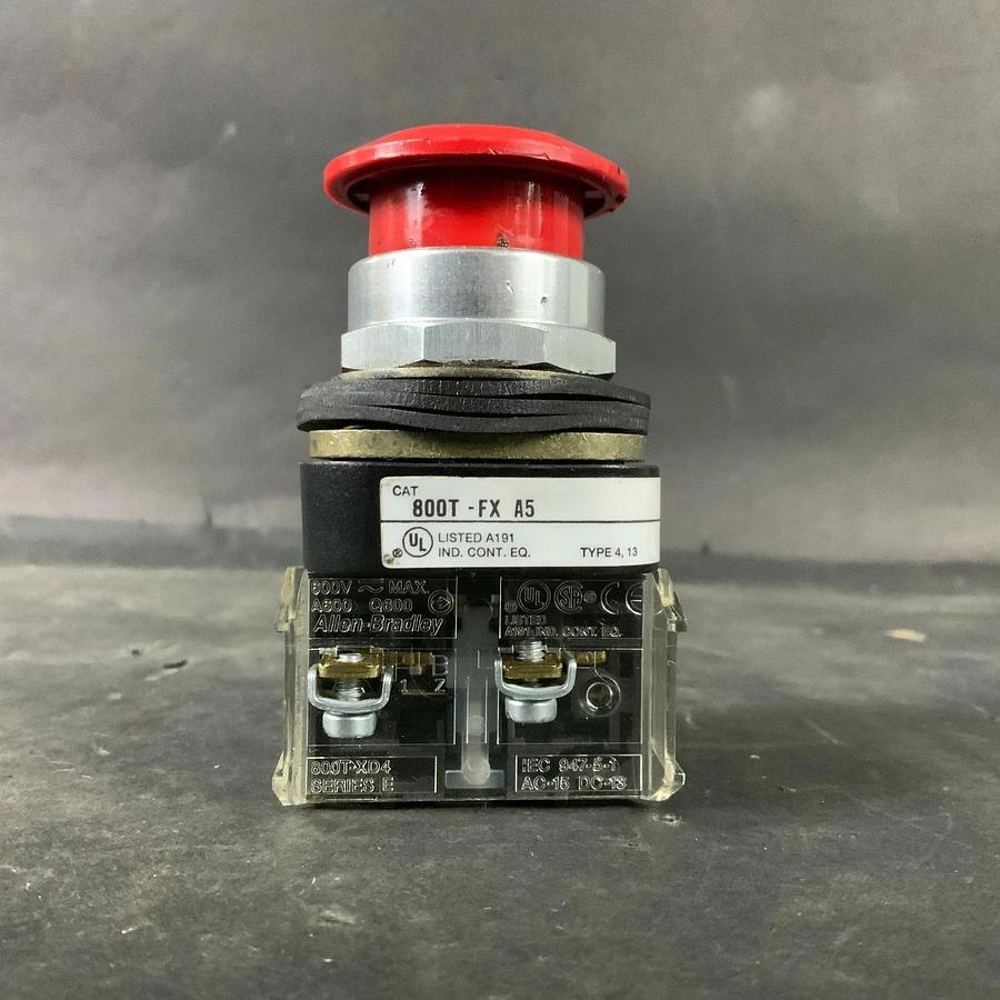 Used ALLEN BRADLEY 800T-FXA5 RED PUSH BUTTON ($30 OBO)