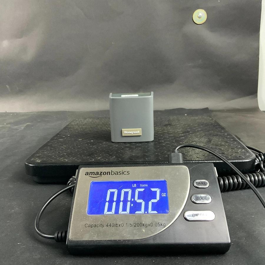 HONEYWELL C7031F 1018 TEMPERATURE SENSOR ($35 OBO)