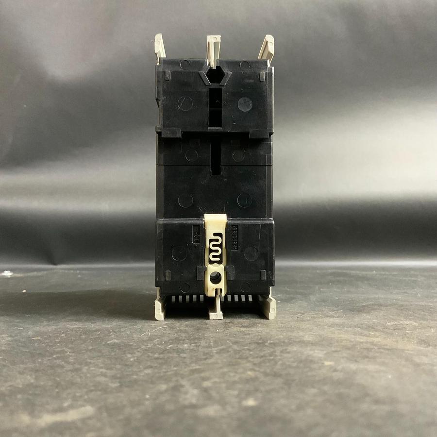 Used FUJI ELECTRIC BW50RAGU-2P003 2 POLE 240V AC ( $15 OBO)