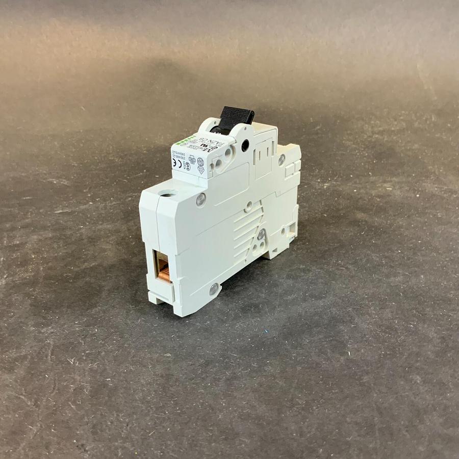 Used MOELLER FAZN C6 CIRCUIT BREAKER ($15 OBO)