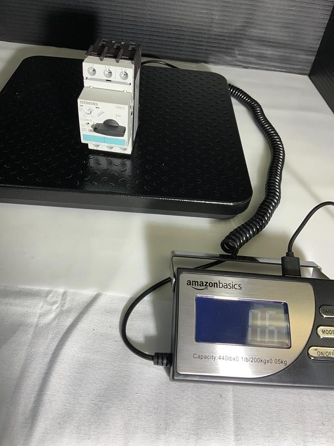 Used SIEMENS 3RV1021-0AA10 ($36.99 OBO)