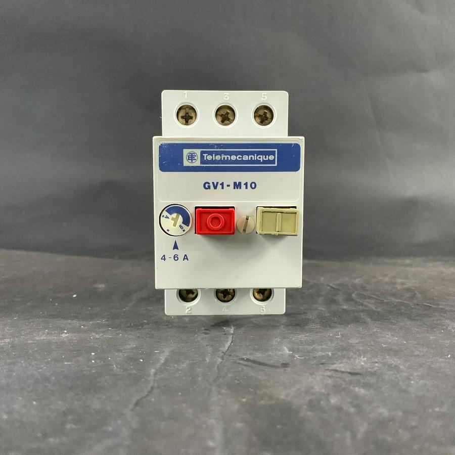 Used TELEMECANIQUE GV1-M10 CIRCUIT BREAKER ($15 OBO)