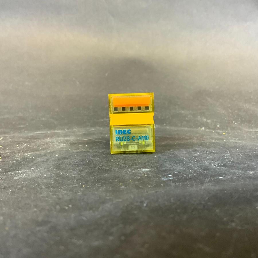 Used IDEC RU2S-C-A110 RELAY ($8 OBO)