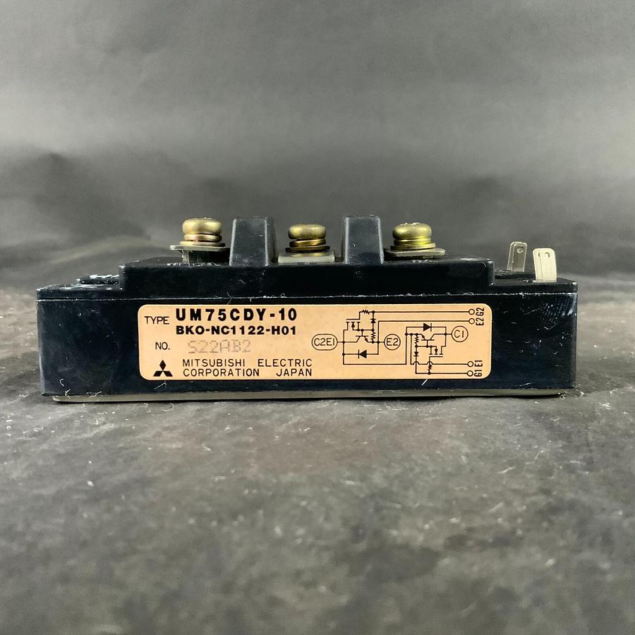 Used MITSUBISHI UM75CDY-10 MODULE ($40 OBO)