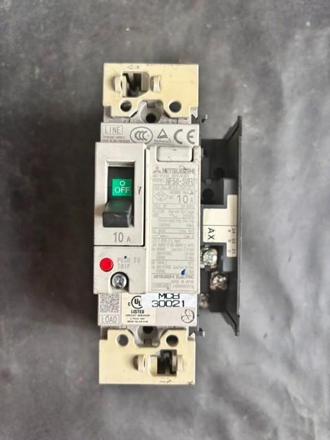 Used MITSUBISHI NF50-SVFU CIRCUIT BREAKER