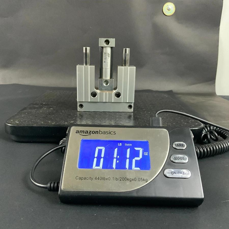 Used PHD GRC141-2-0001 PNEUMATIC GRIPPER ($275 OBO)