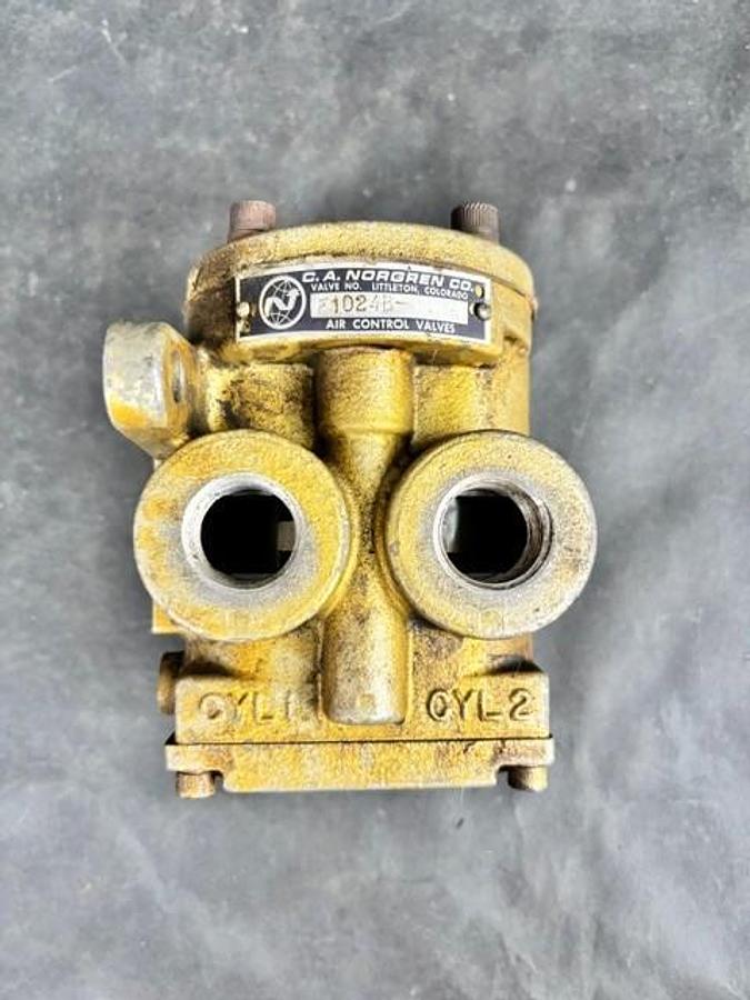 Used C.A. NORGREN 1024B AIR CONTROL VALVE