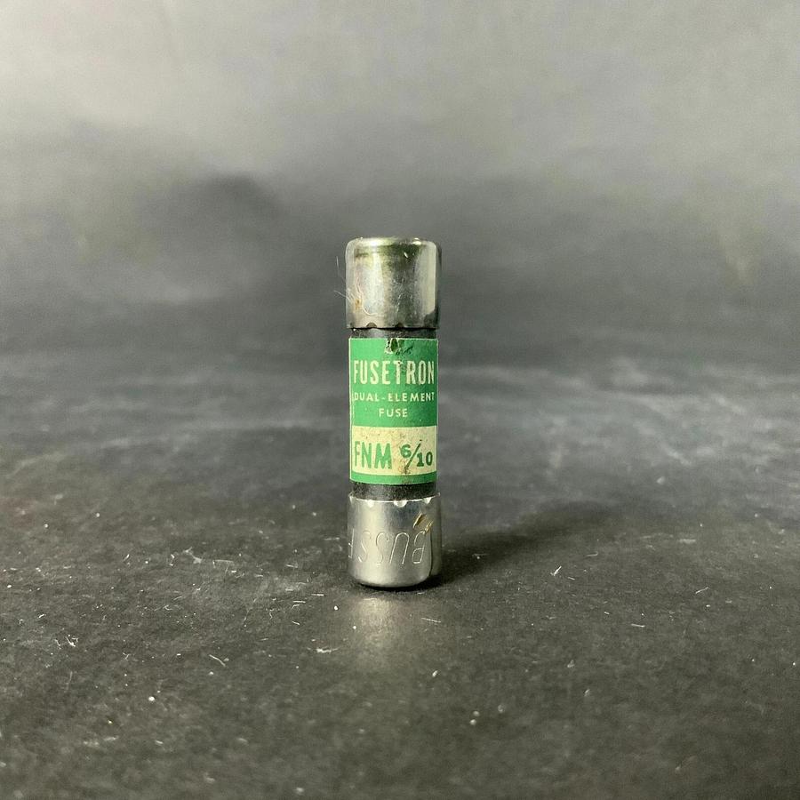 Used BUSSMANN FNM 6/10 TIME DELAY FUSE - SET OF 2 ($6 OBO)