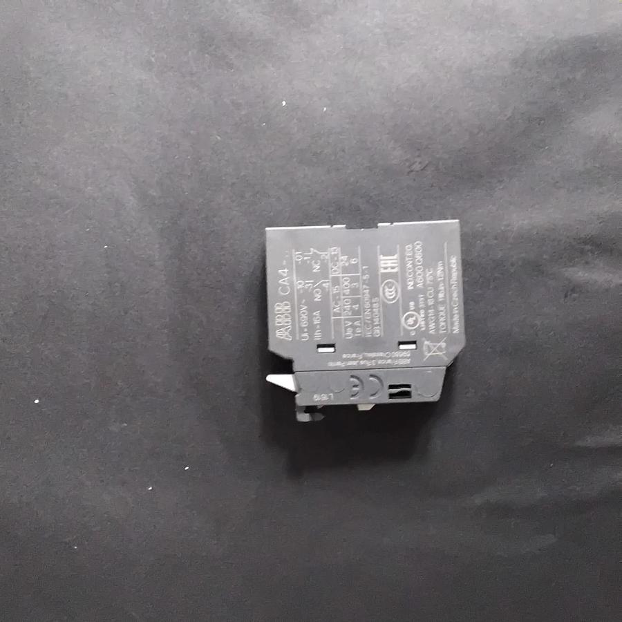 Used ABB CA4-01 AUXILIARY CONTACT ($6.50 OBO)