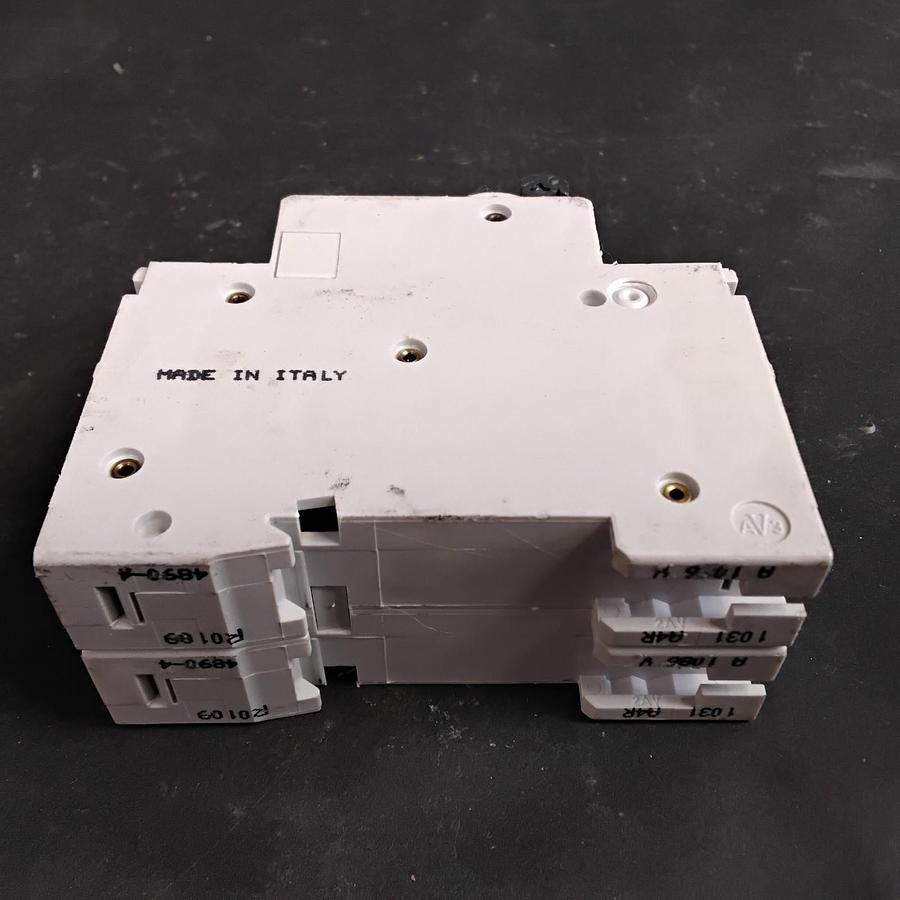 Used MERLIN GERIN K60N C10 CIRCUIT BREAKER ($15 OBO)