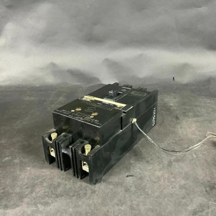 Used WESTINGHOUSE FB2050PVL CIRCUIT BREAKER ($45 OBO)