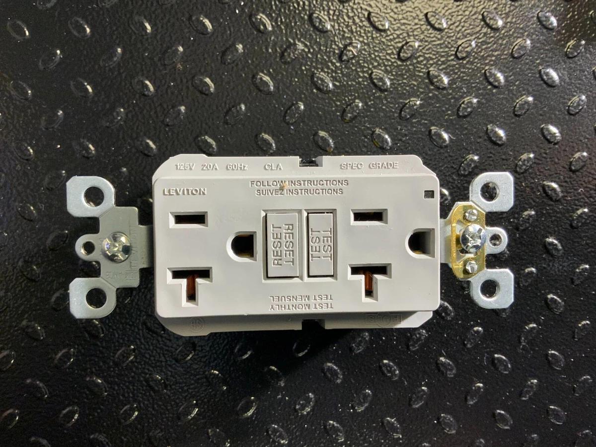 Used LEVITON GFCI OUTLET 20A-125V ($11.99 OBO)