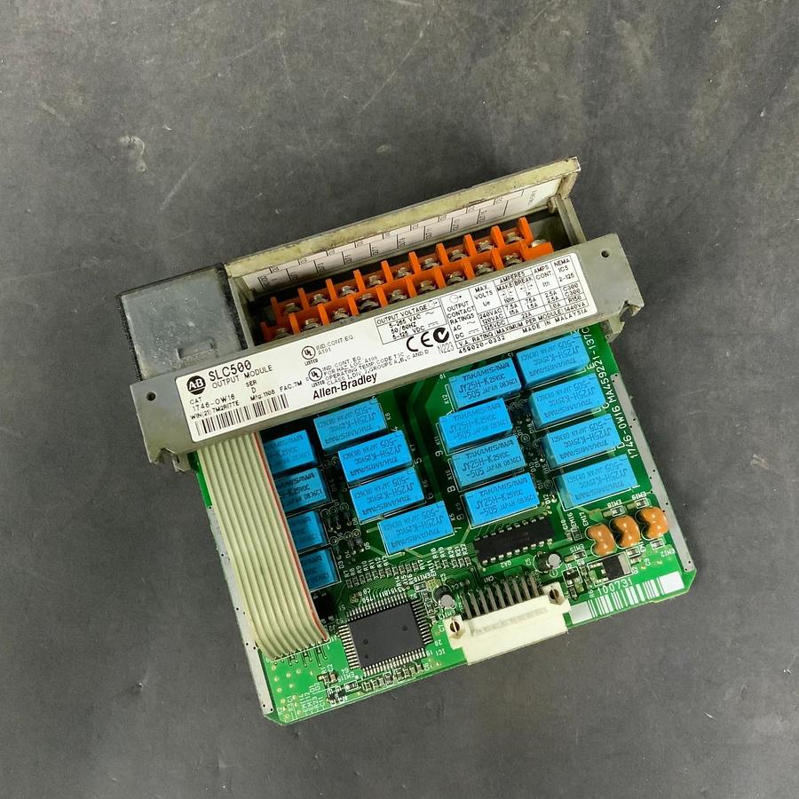 Used ALLEN BRADLEY 1746-OW16 SER D OUTPUT MODULE ($35 OBO)