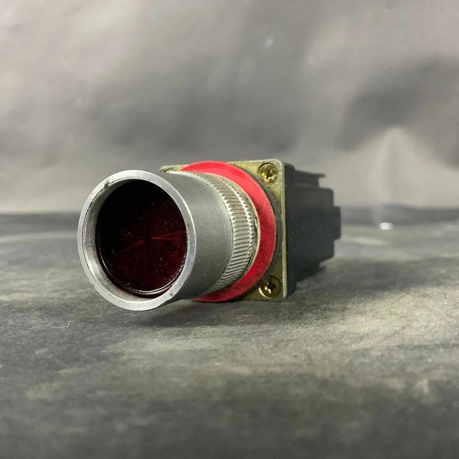 Used ALLEN BRADLEY 800MR-PA16S RED PILOT LIGHT ($20 OBO)