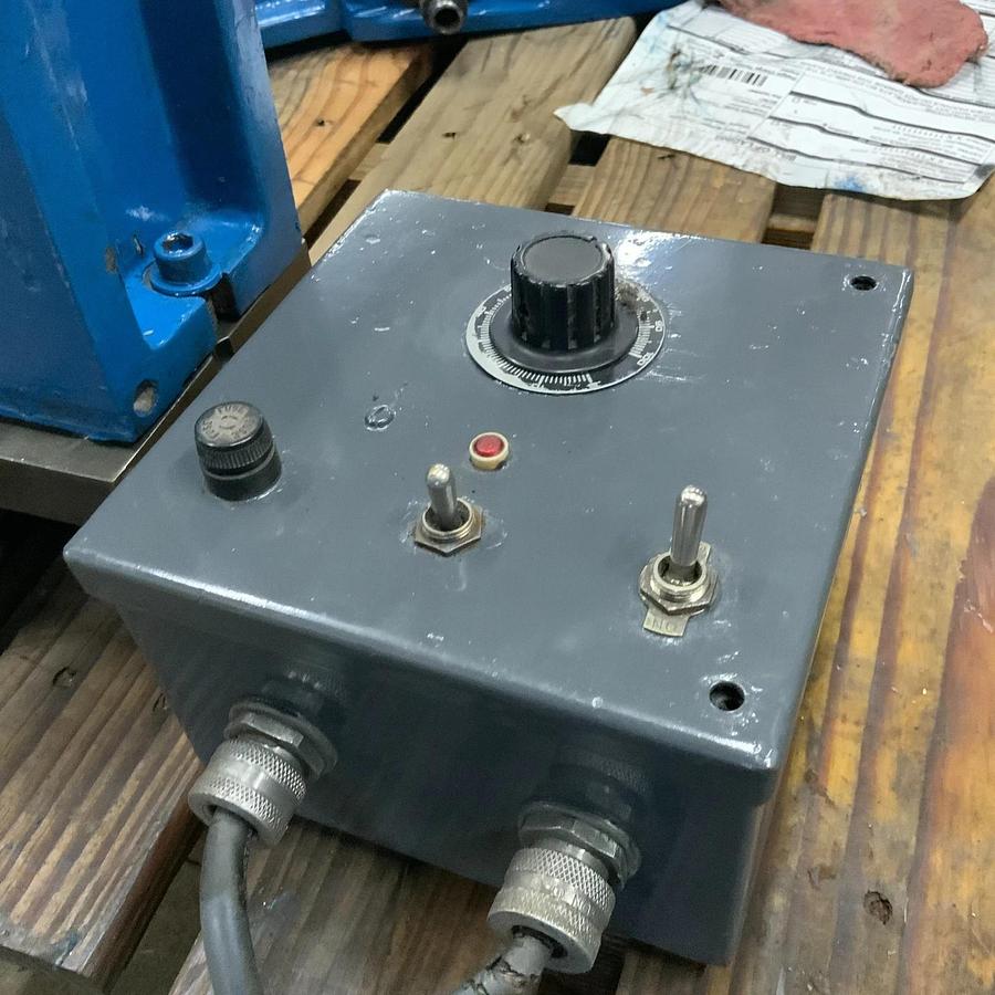 Used ROTO TECHNOLOGY 307-V 7” ROTARY TABLE W/ CONTROLS ($1,000 OBO)