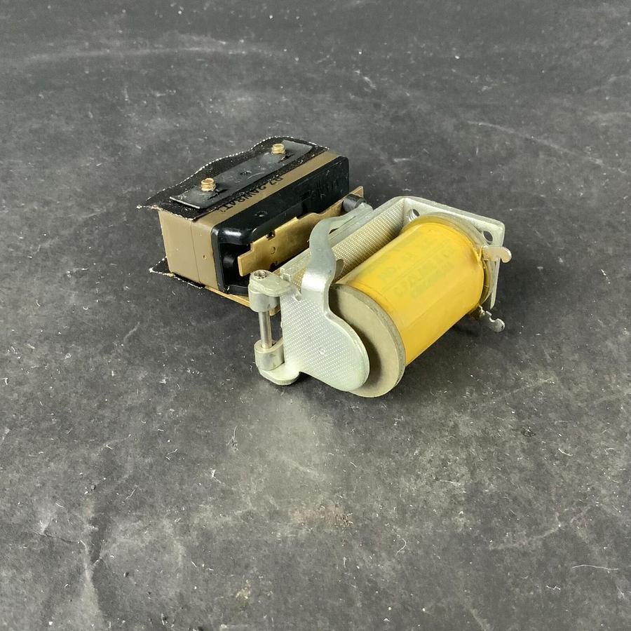 Used HONEYWELL 7PA13 LIMIT SWITCH ($15 OBO)