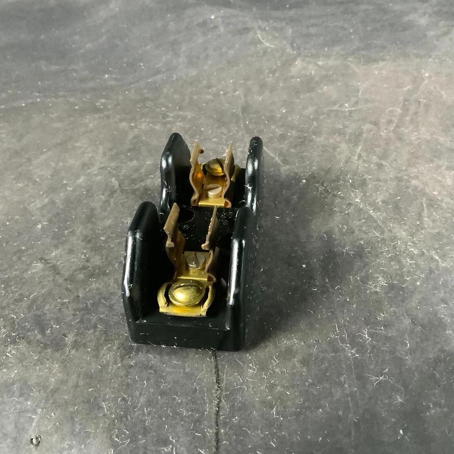 Used GE 189666 SINGLE FUSE HOLDER ($4 OBO)