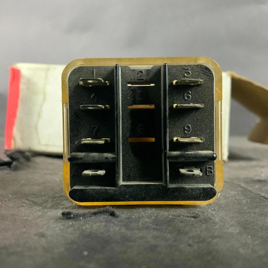 MAGNECRAFT W388ACPX-9 RELAY ($10 OBO)