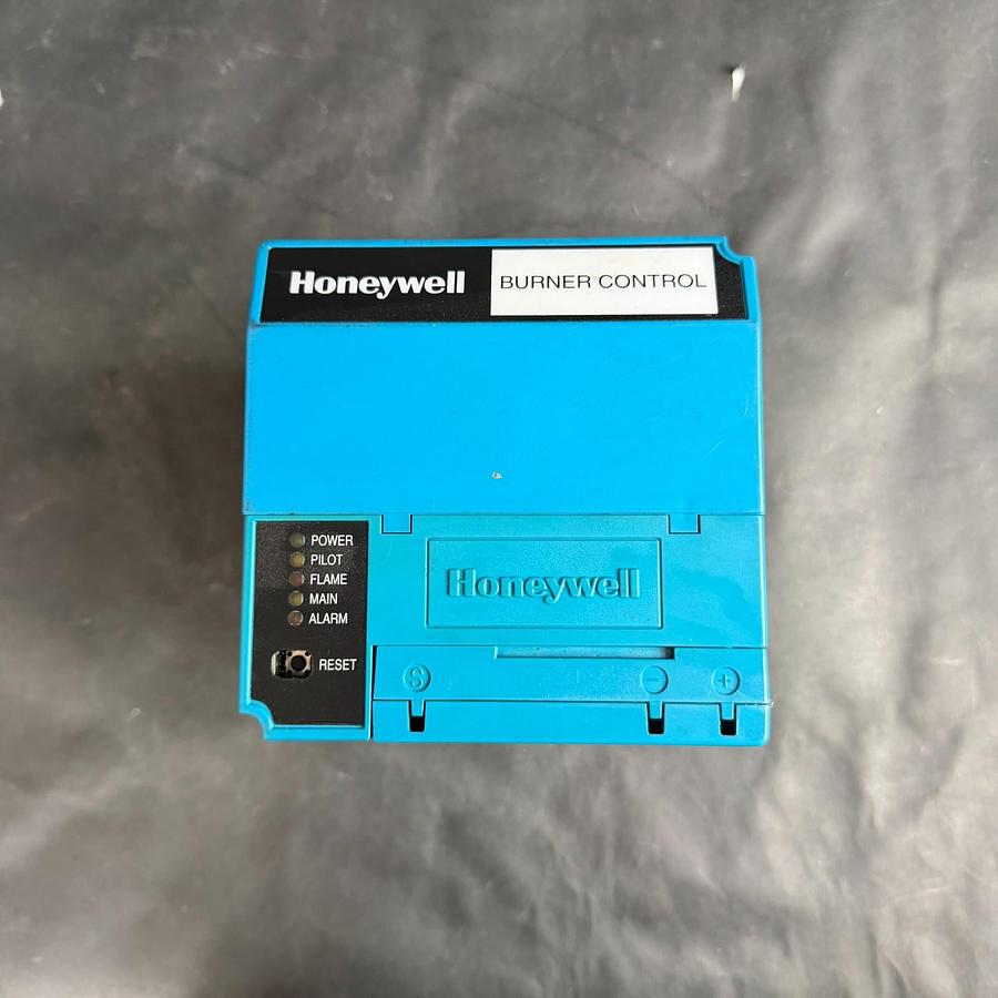 Used HONEYWELL 97-4820 BURNER CONTROL UNIT ($230 OBO)