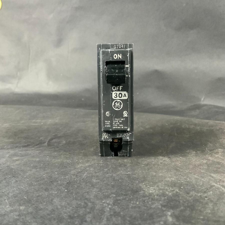Used GE RT-690 30A 1 POLE CIRCUIT BREAKER ($10 OBO)