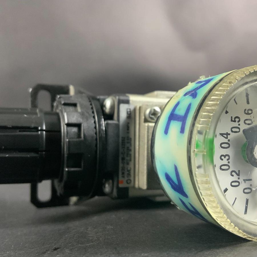 Used SMC AW20-01B-C-X2252 REGULATOR W/ GUAGE ($35 OBO)