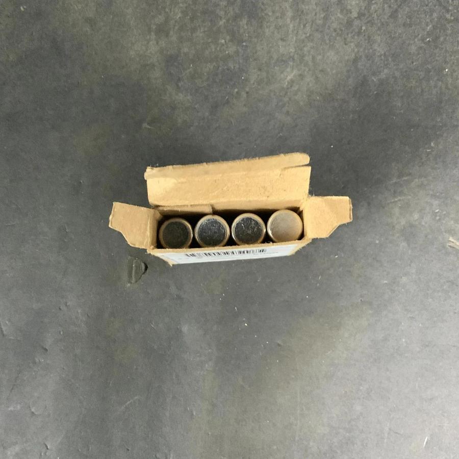 Used FERRAZ SHAWMUT AG2 FUSE - QTY 4 ($20 OBO)