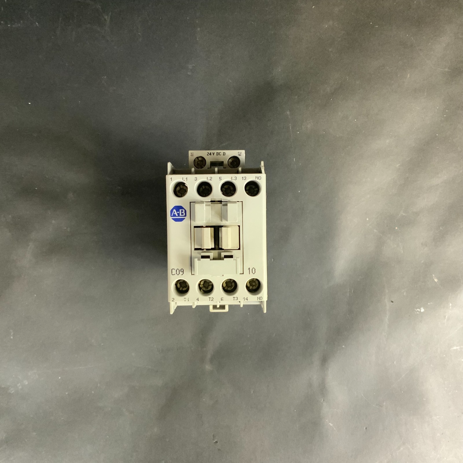 Used ALLEN BRADLEY 100-C09D*10 SER.A CONTACTOR ($10 OBO)