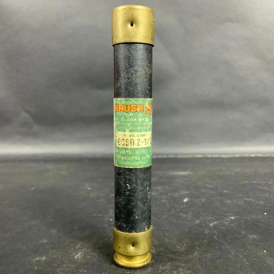 Used BRUSH RELIANCE ECSR-2-1/2 FUSE ($5 OBO)