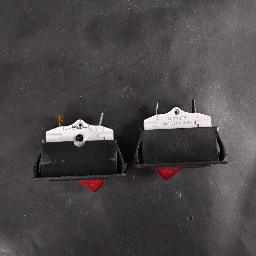 Used E-T-A 41-11-P10 CIRCUIT BREAKER ROCKER SWITCH - GROUP OF 2 ($38 OBO)