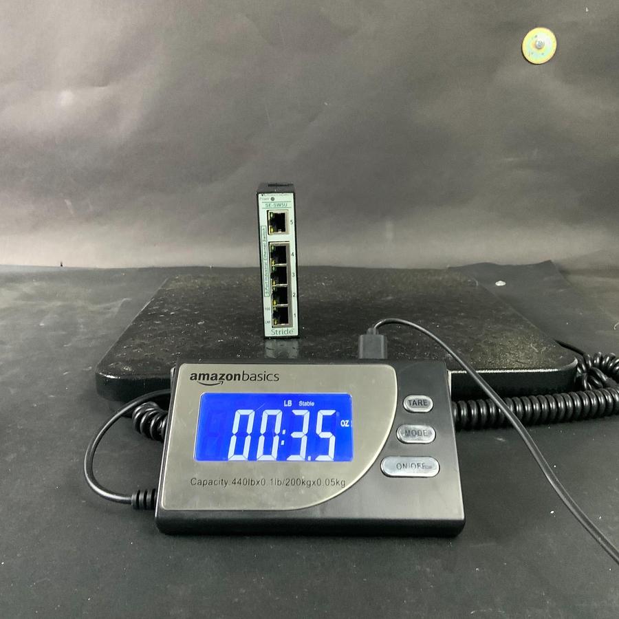 Used AUTOMATION DIRECTOR SE-SW5U ETHERNET SWITCH ($50 OBO)