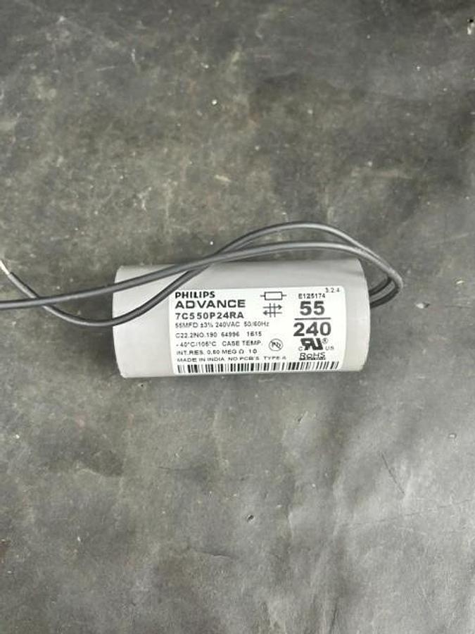 Used PHILLIPS ADVANCE 7C550P24RA CAPACITOR