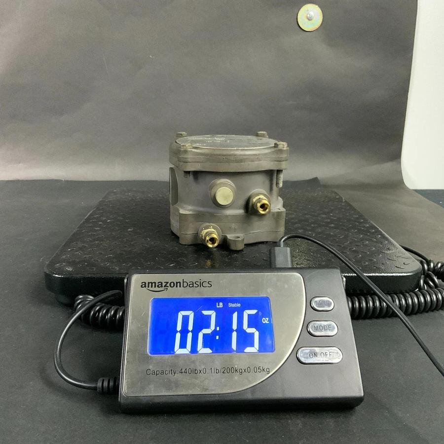 Used DWYER 1950G-5-B-120-NA PRESSURE SWITCH ($130 OBO)