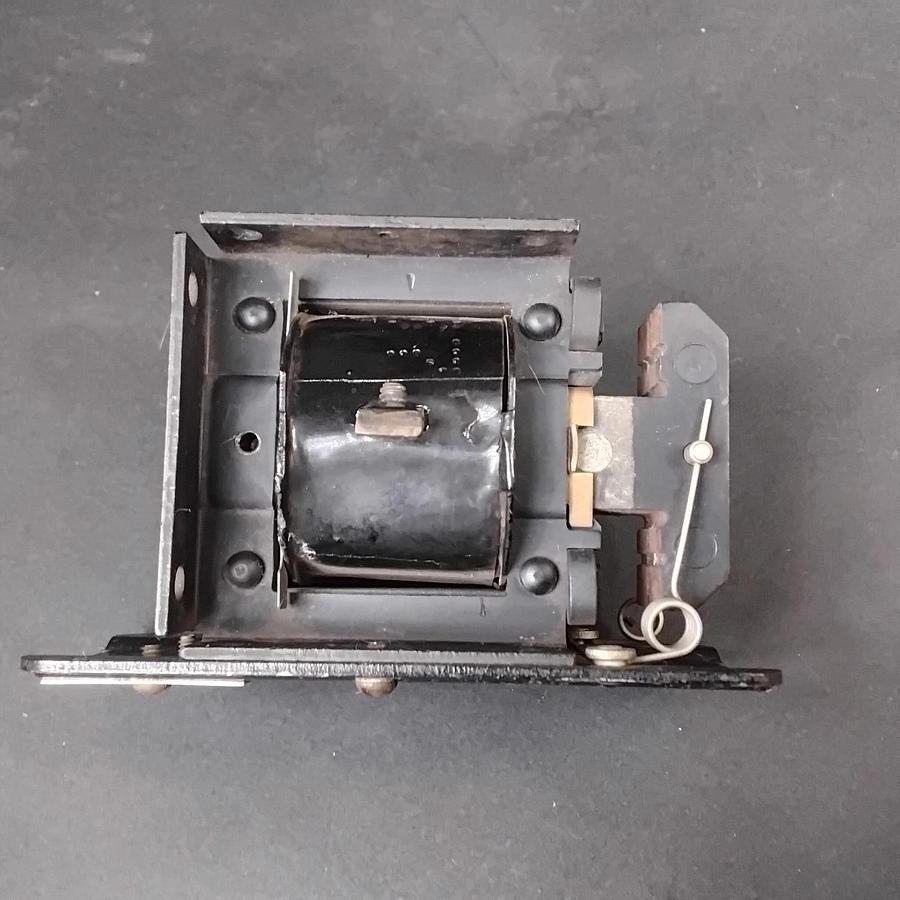 Used ALLEN BRADLEY BULLETIN 849-ZOD32 PNEUMATIC TIMING RELAY ($21 OBO)