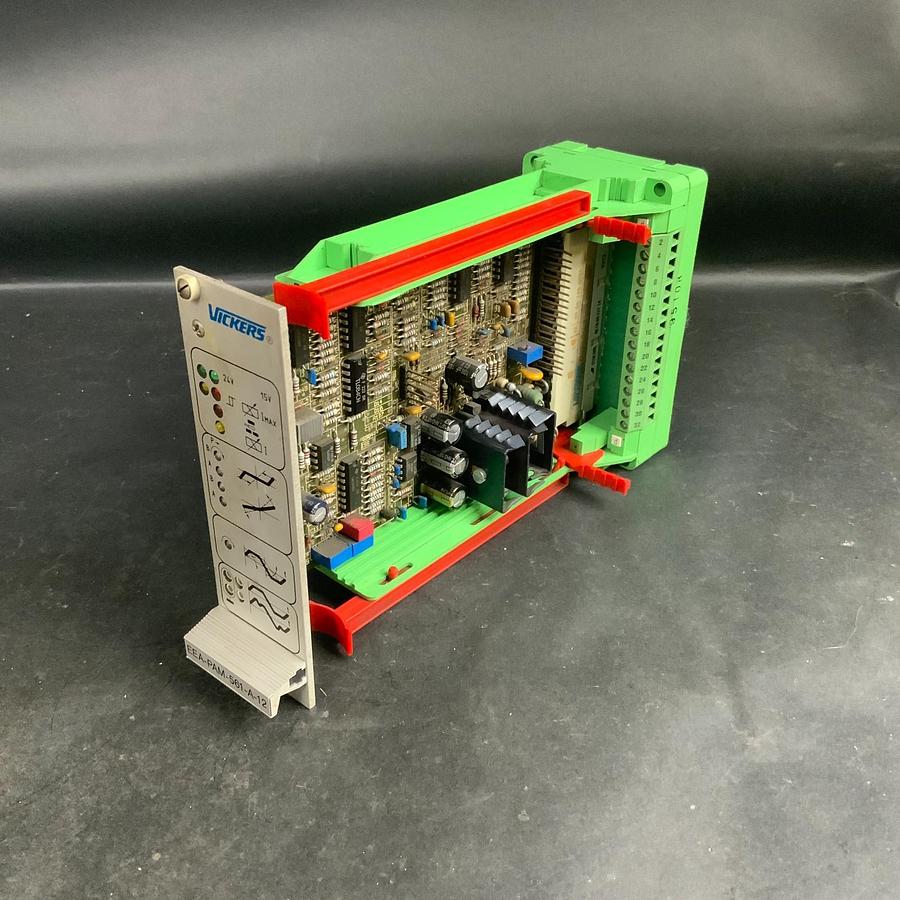 Used VICKERS ASSY. 529631 PC BOARD ($175 OBO)
