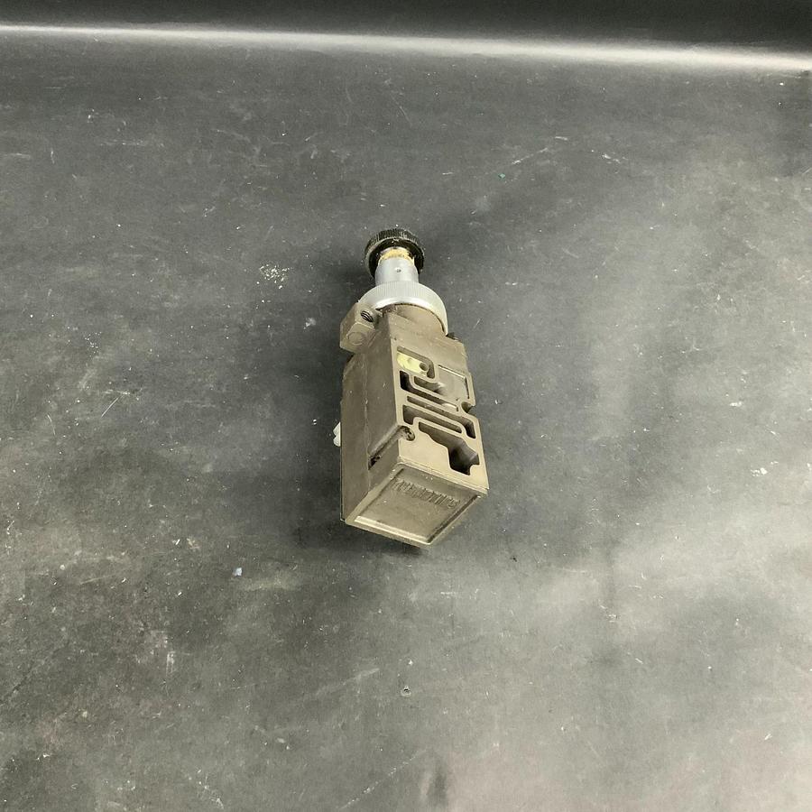 Used ASCO NUMATICS 081RS100J016Y PNEUMATIC REGULATOR ($10 OBO)