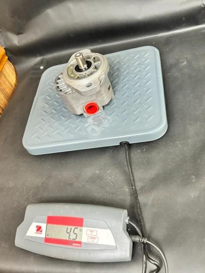 Used REXROTH S16S4AH26R HYDRAULIC PUMP